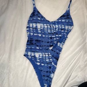 Aerie bathing suit with slits in the side. BRAND NEW